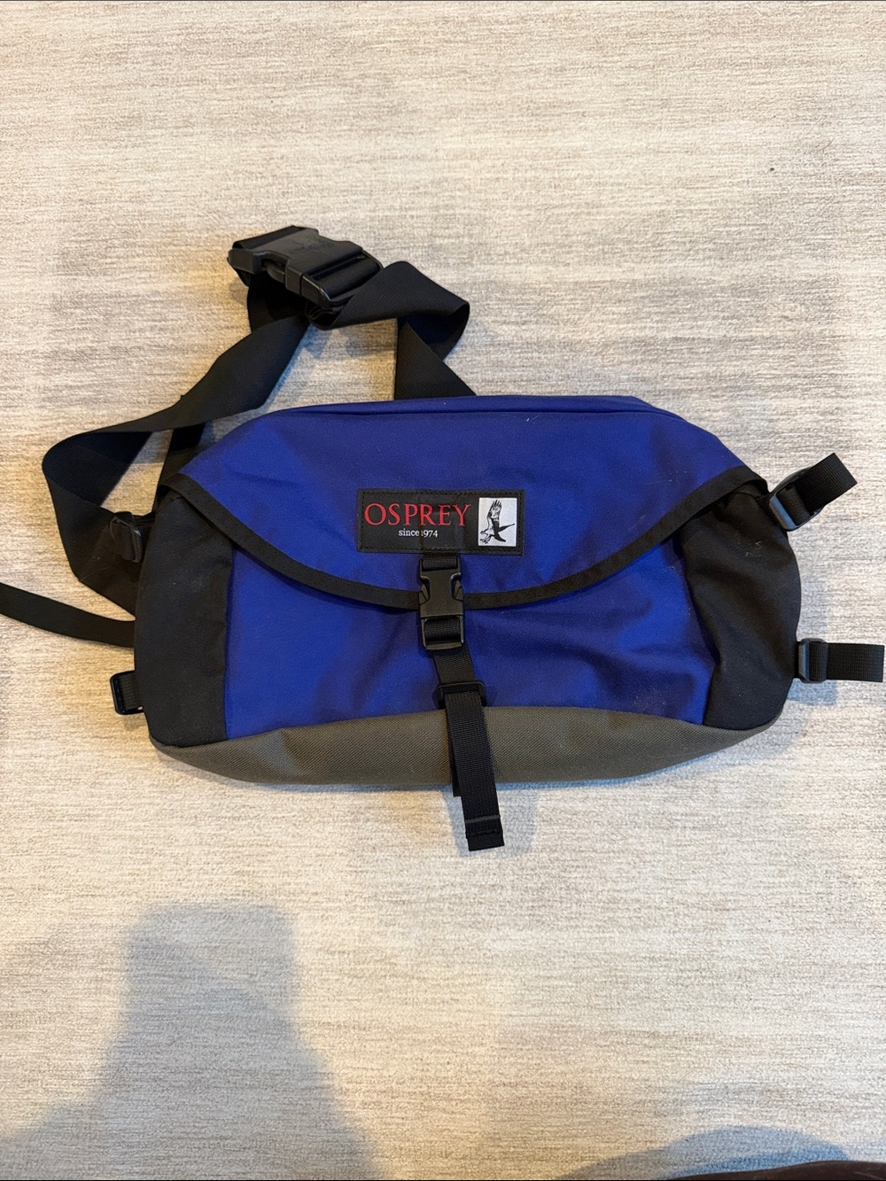 OSPREY Royal Blue Black and Gray Belt Bag